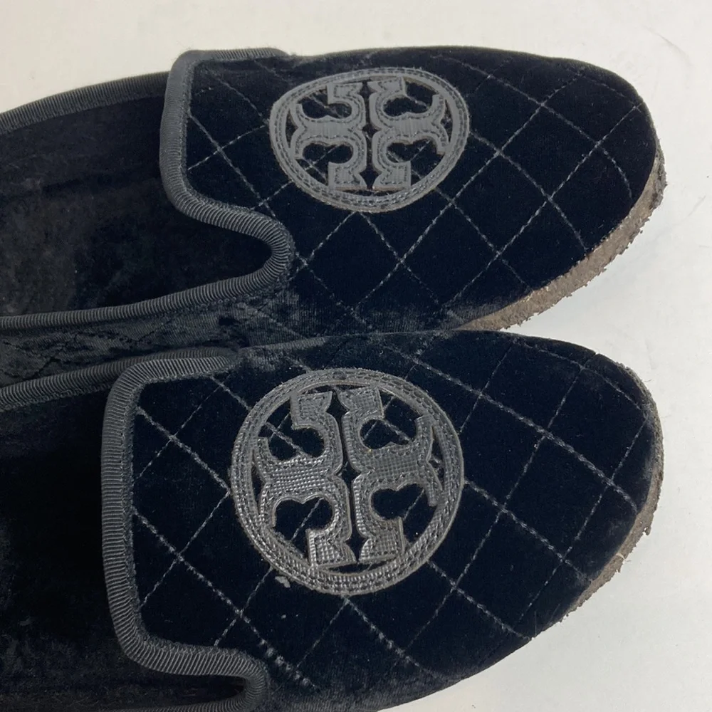 Tory Burch Billy Black Quilted Velvet Fur Loafers Crepe Sole Slippers Sz 9 Flats
